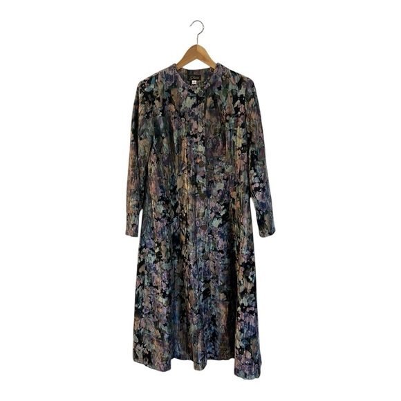 Sharrone Velvet Dress Size 8 Button Front Modest Long Structured Shoulders - Picture 1 of 5
